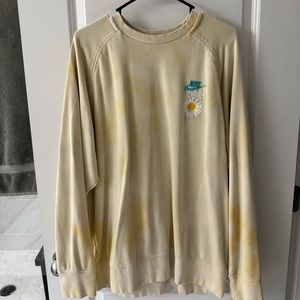 HAVE A NIKE DAY long sleeve tee